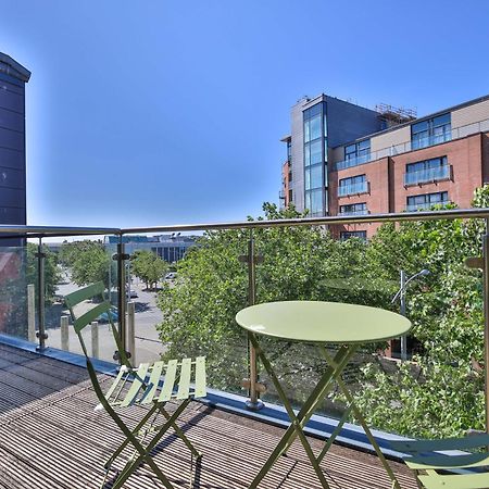 Princess Lofts City Centre Studios With Nespresso Coffee Machines & New Fast Wifi By Stayright Суонси Экстерьер фото