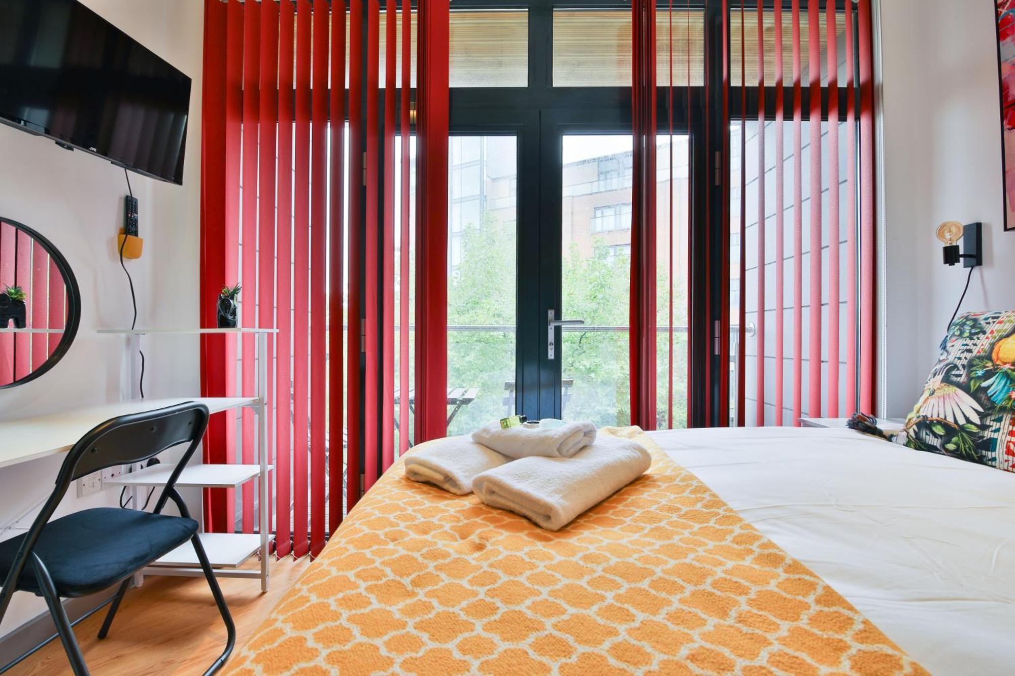 Princess Lofts City Centre Studios With Nespresso Coffee Machines & New Fast Wifi By Stayright Суонси Экстерьер фото